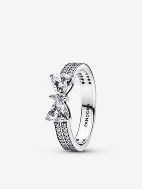 Pandora Sparkling Bow Double Ring